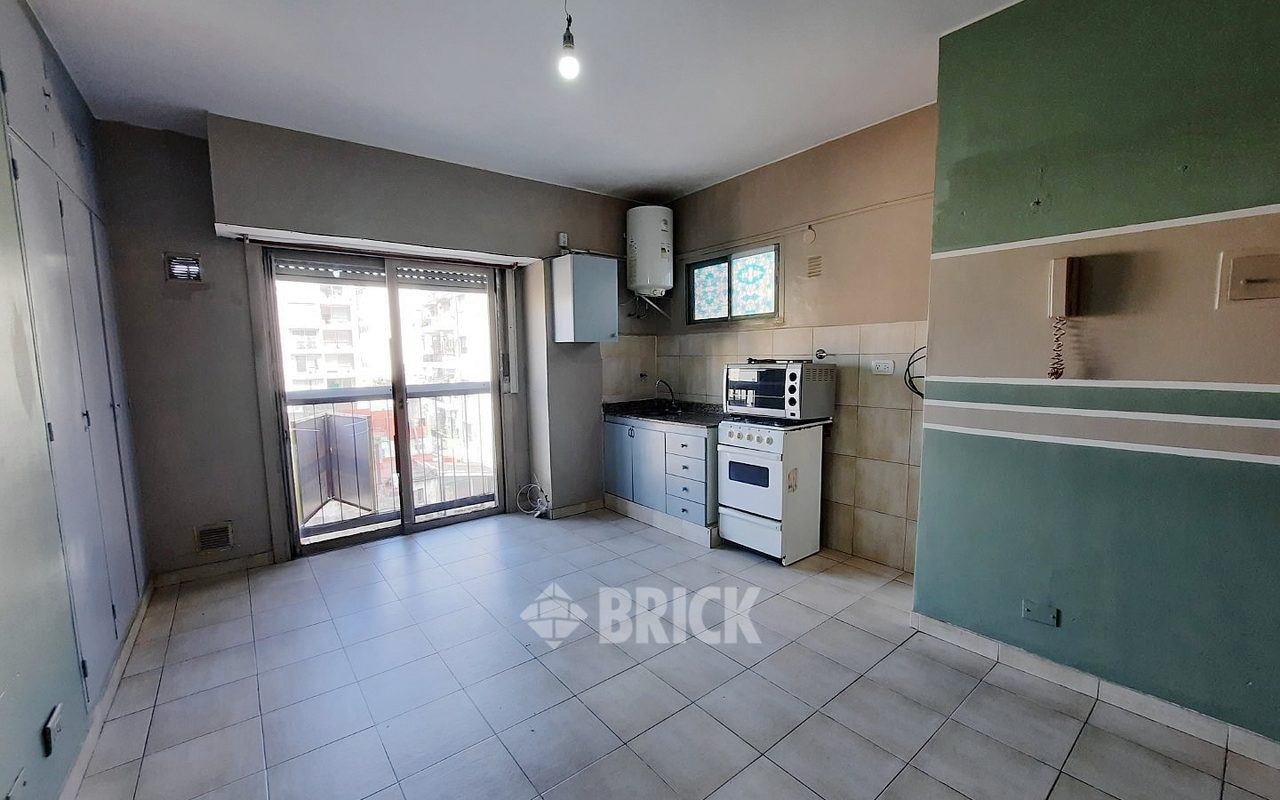 INDEPENDENCIA, AV. al 900 Piso 5 1