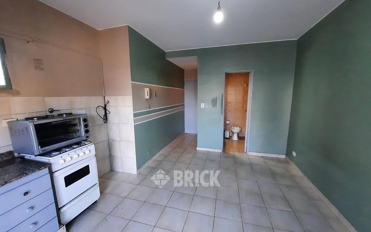 INDEPENDENCIA, AV. al 900 Piso 5 9