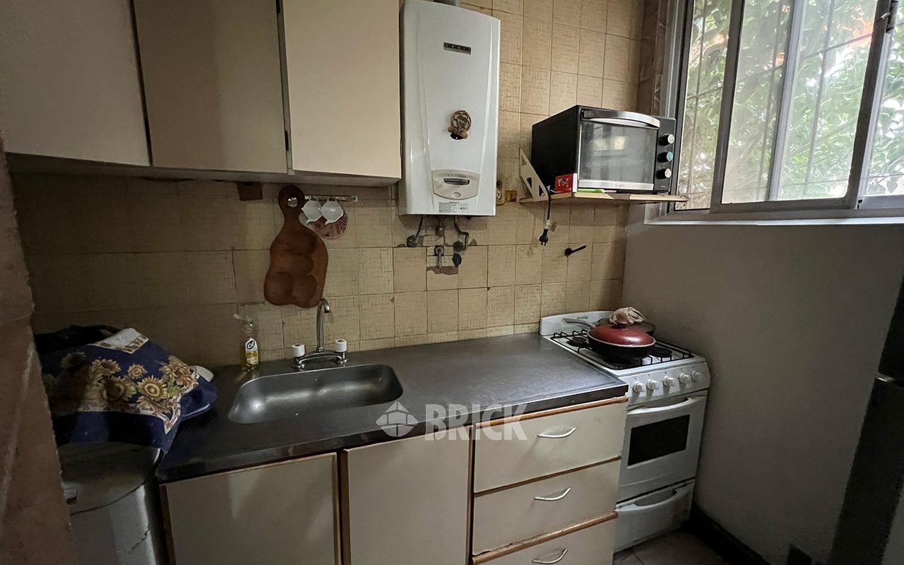 AVELLANEDA, AV. al 3900 Piso 1 4