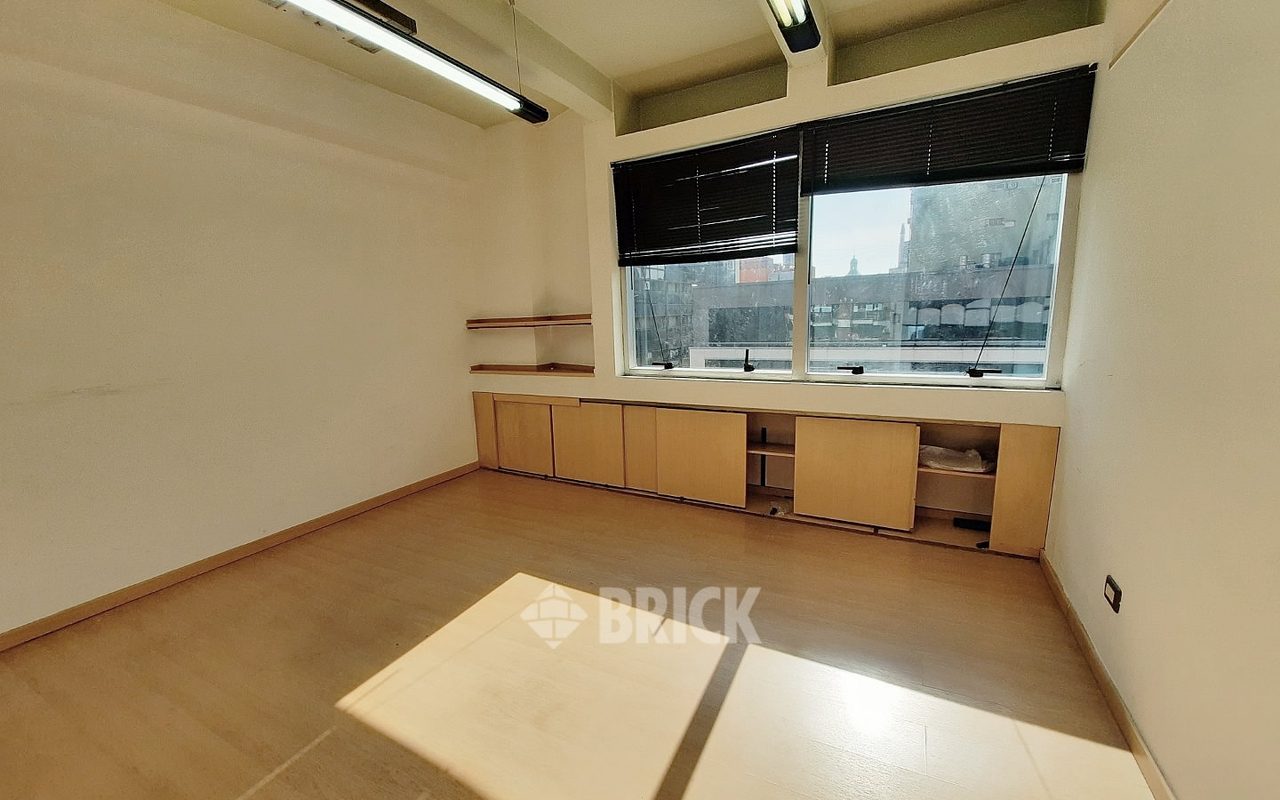 CORRIENTES, AV. al 1800 Piso 7 11