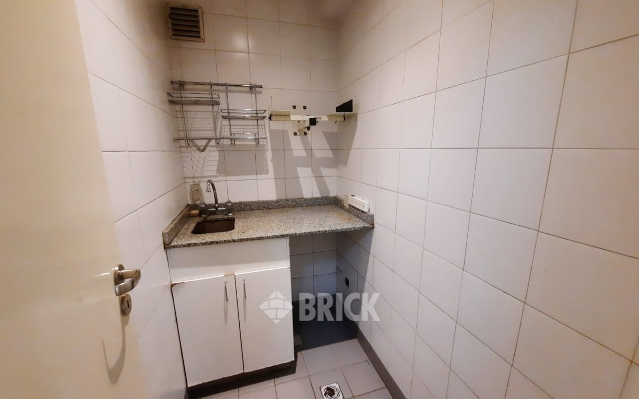 CORRIENTES, AV. al 1800 Piso 7 19