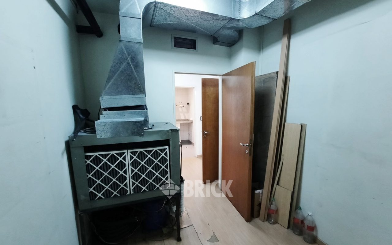 CORRIENTES, AV. al 1800 Piso 7 23