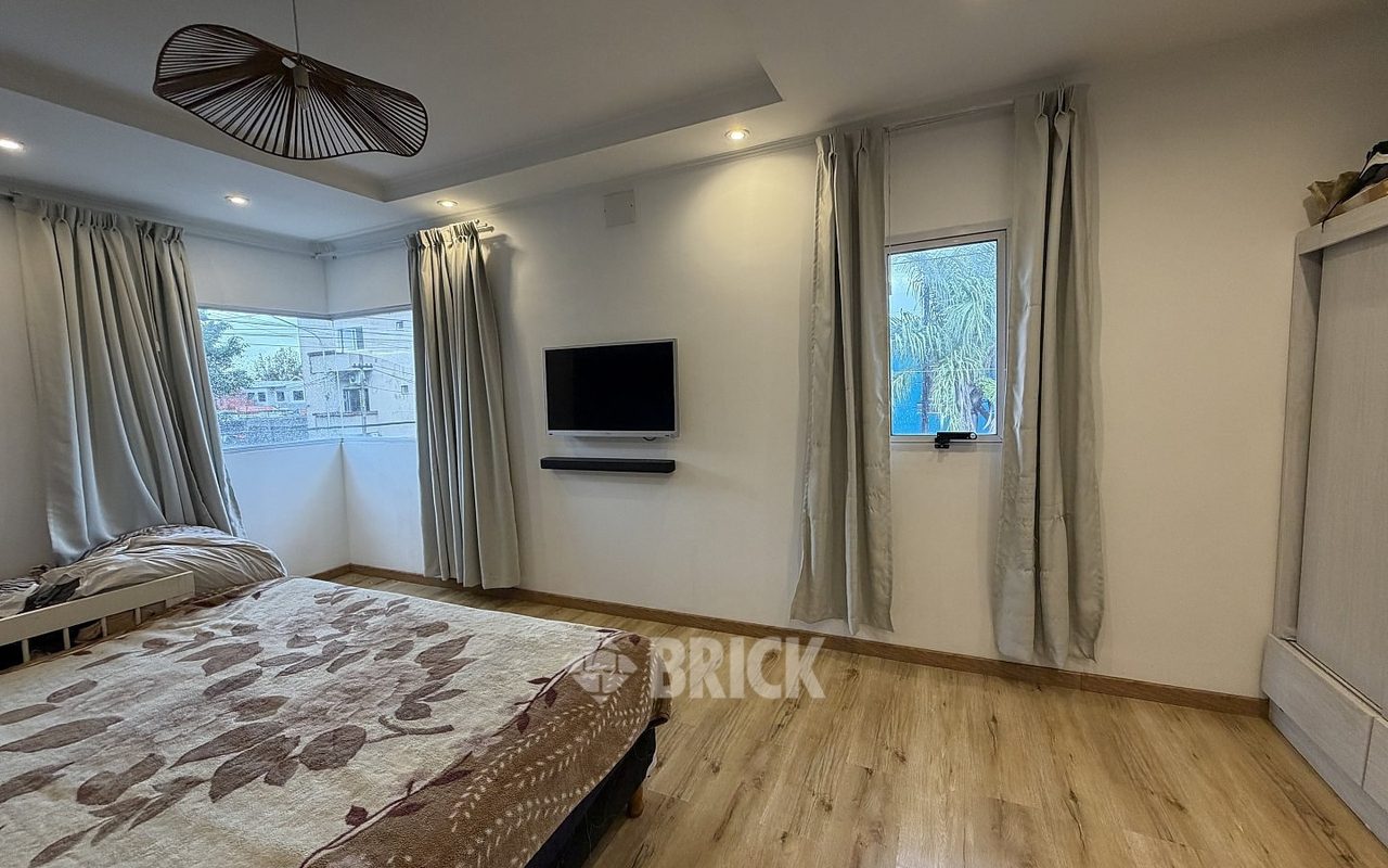 PILCOMAYO al 700 Piso PB 18