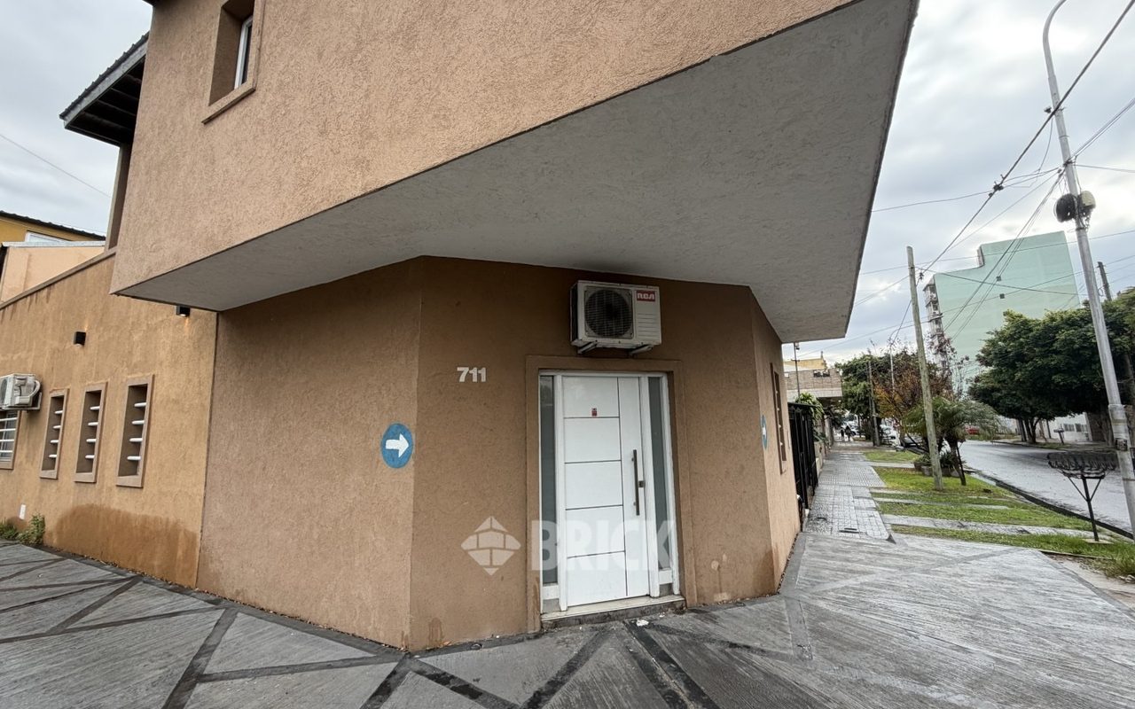 PILCOMAYO al 700 Piso PB 36