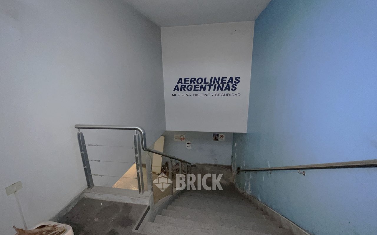 SUIPACHA al 400 Piso PB Y 1° Sub. Loc. 1 4