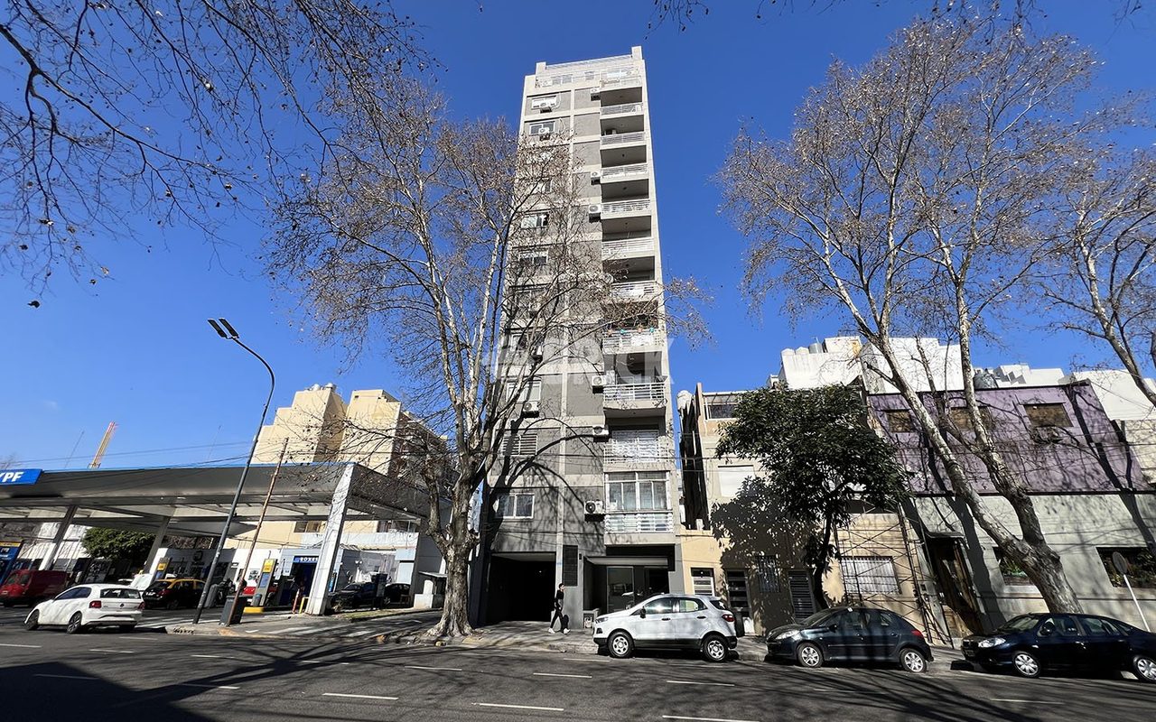 AVELLANEDA, AV. al 1600 Piso 2 12