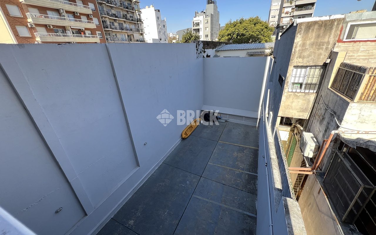 AVELLANEDA, AV. al 1600 Piso 2 6