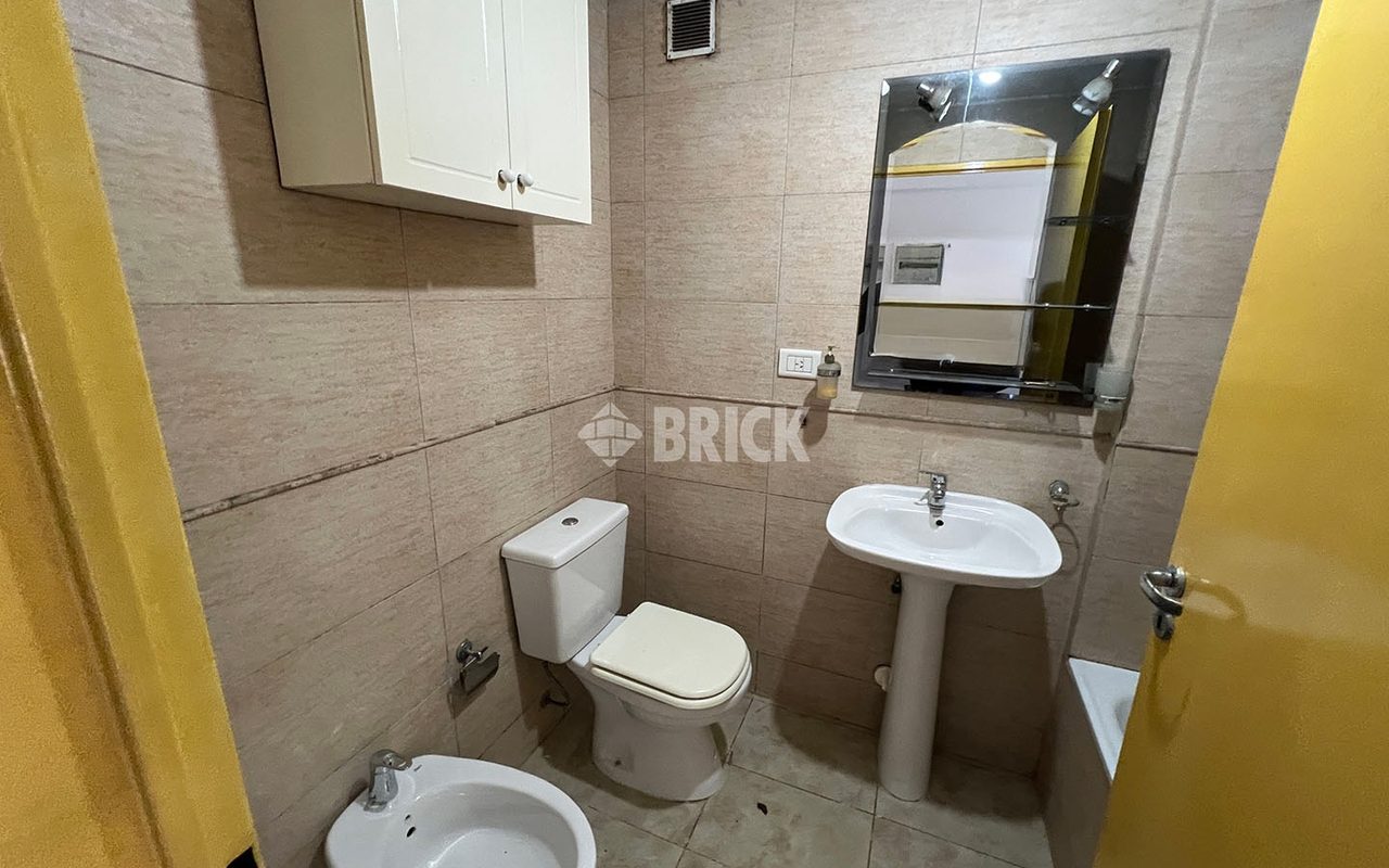 AVELLANEDA, AV. al 1600 Piso 2 8