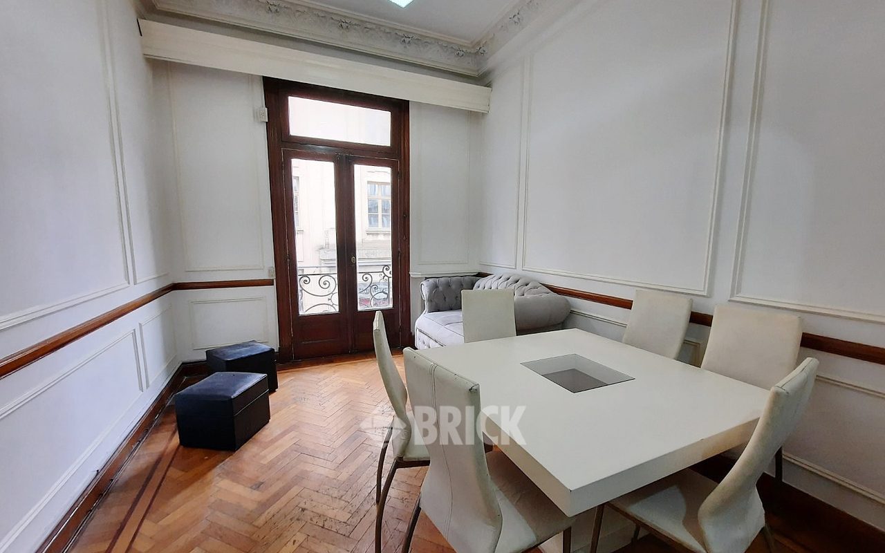 URUGUAY al 100 Piso 2 1