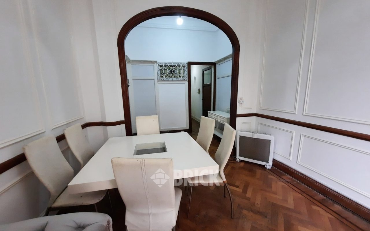 URUGUAY al 100 Piso 2 5