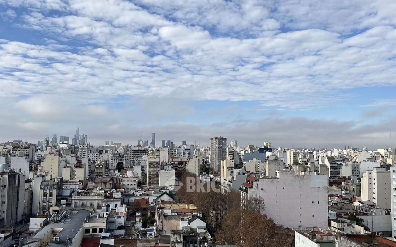 CALVO, CARLOS al 2100 Piso 14 11