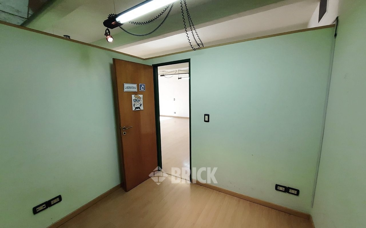 CORRIENTES, AV. al 1800 Piso 7 16