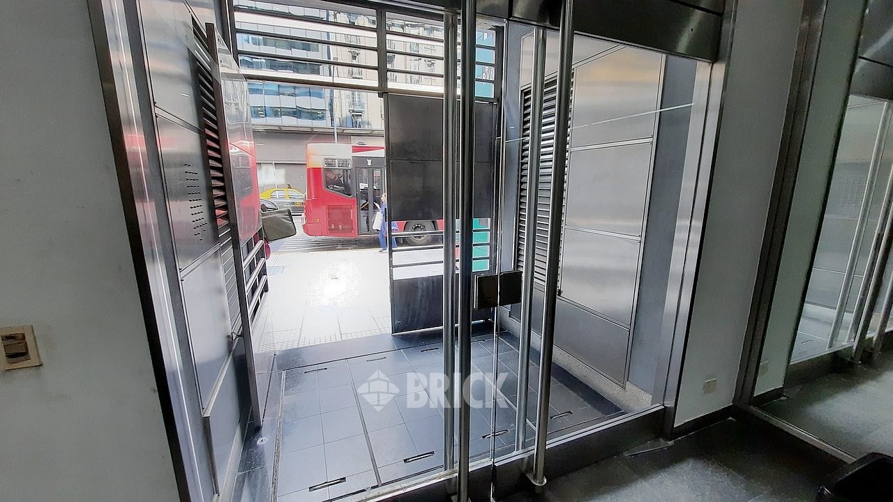 CORRIENTES, AV. al 1800 Piso 7 29