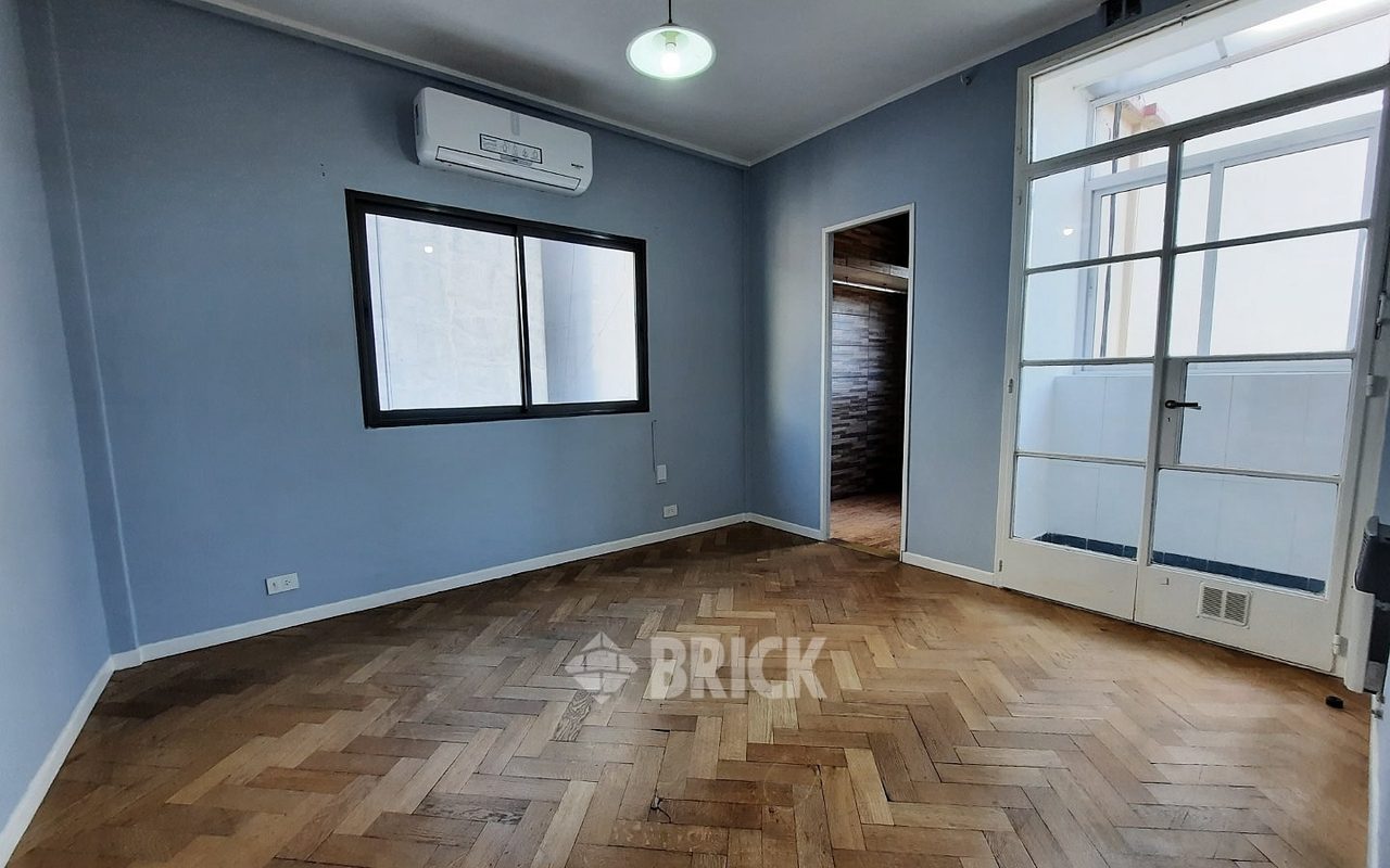 TUCUMAN al 900 Piso 7 3