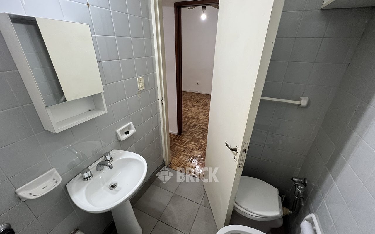 CHARCAS al 4500 Piso 7 8