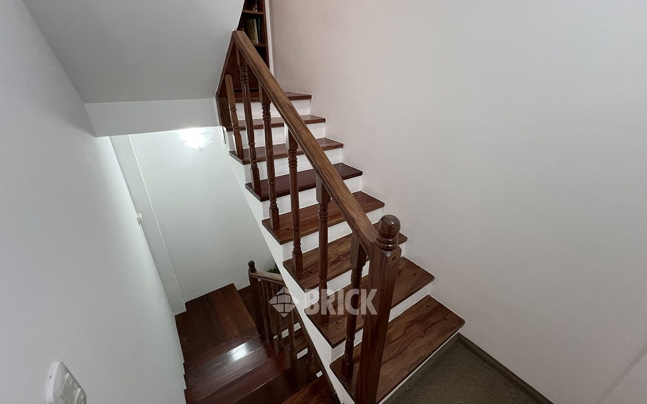 SEGUI, FCO. JOSE al 500 Piso PB 15