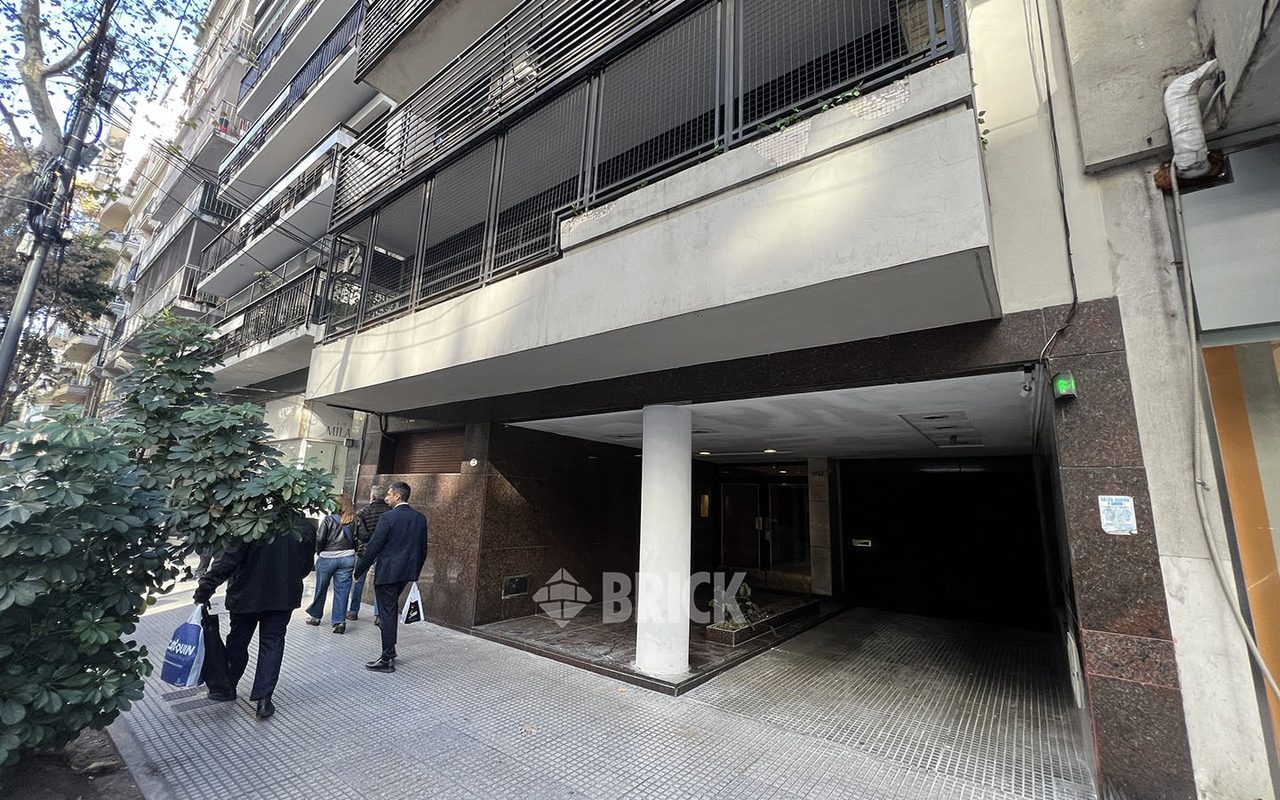 PUEYRREDON, AV. al 1700 Piso 6 11