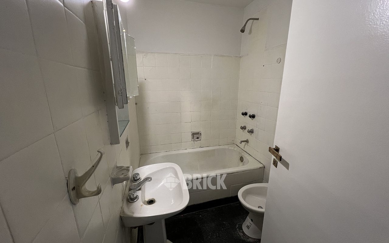 PUEYRREDON, AV. al 1700 Piso 6 8