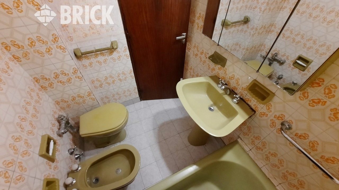 BILLINGHURST al 2300 Piso 1 11