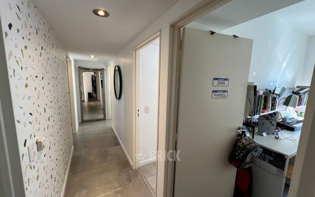 ALVAREZ, DONATO, T. GRAL. al 200 Piso 4 10