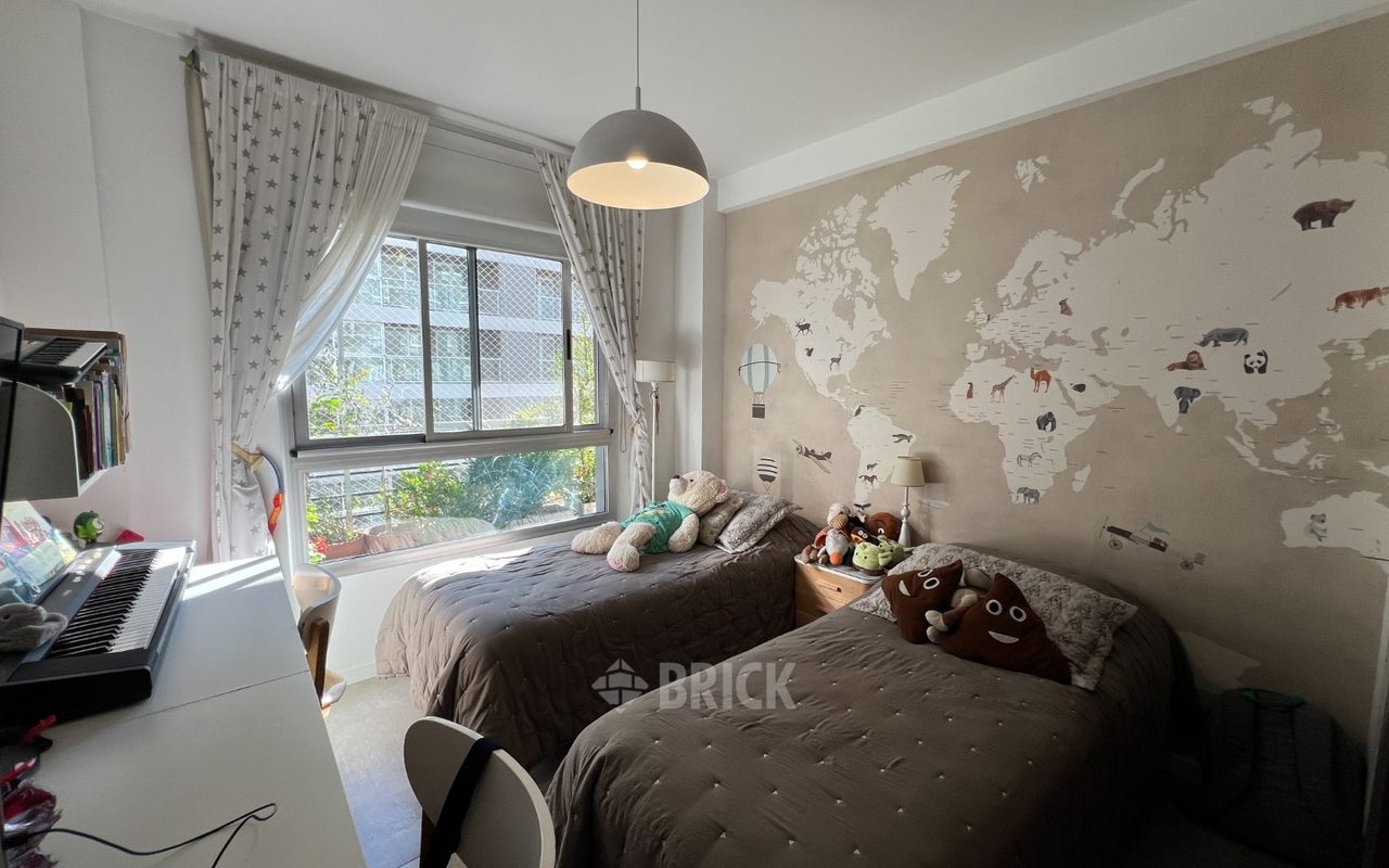 ALVAREZ, DONATO, T. GRAL. al 200 Piso 4 11