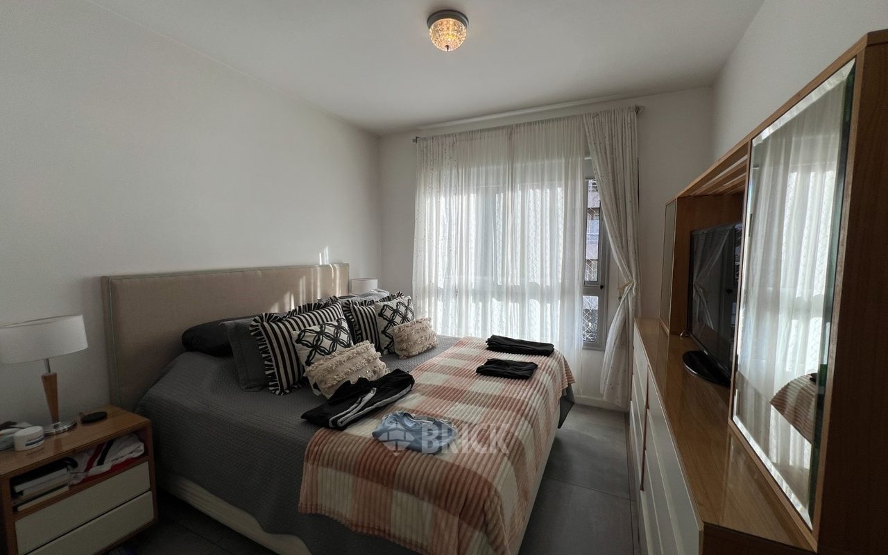 ALVAREZ, DONATO, T. GRAL. al 200 Piso 4 15