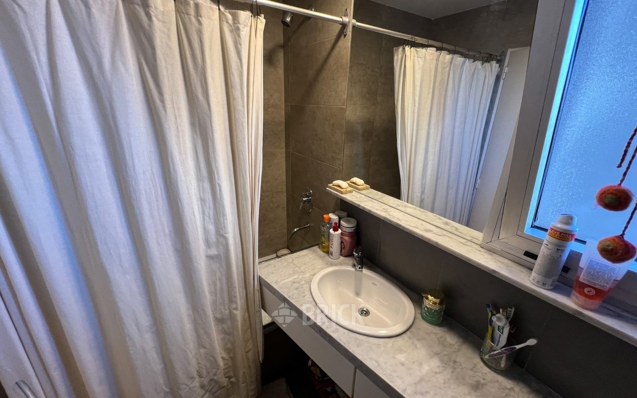 ALVAREZ, DONATO, T. GRAL. al 200 Piso 4 22