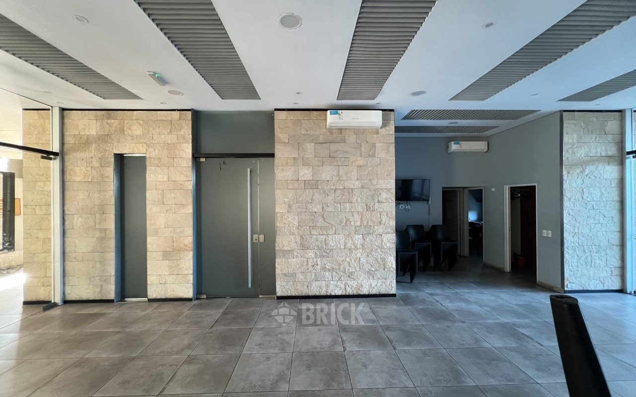 ALVAREZ, DONATO, T. GRAL. al 200 Piso 4 43