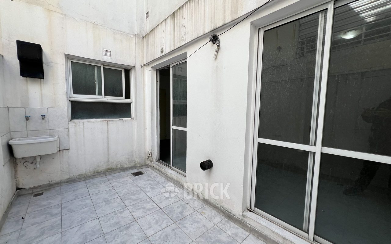 URQUIZA al 700 Piso PB 7