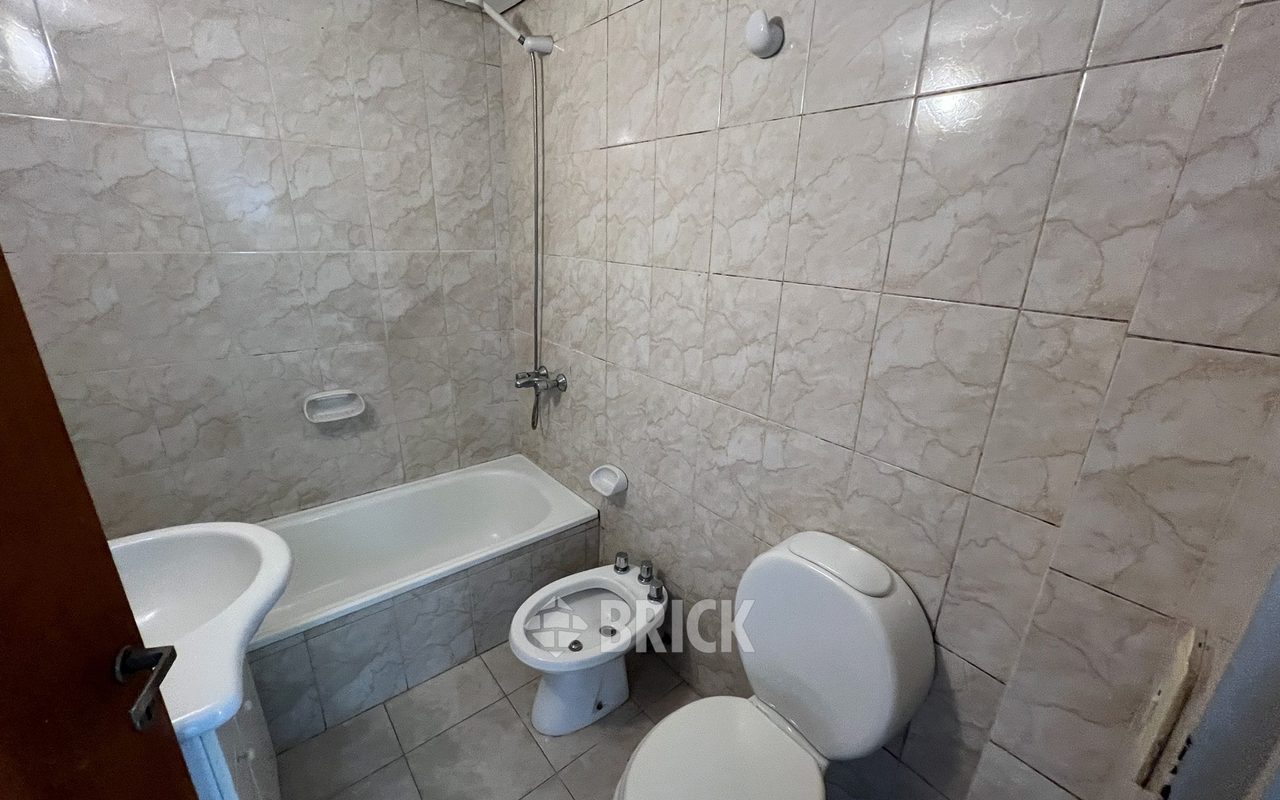 URQUIZA al 700 Piso PB 8