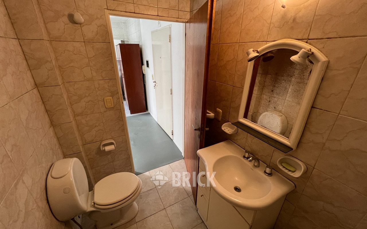URQUIZA al 700 Piso PB 9