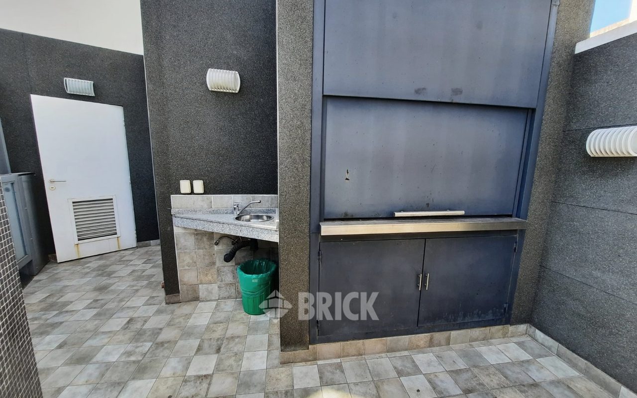 PARAGUAY al 3900 Piso 2 20