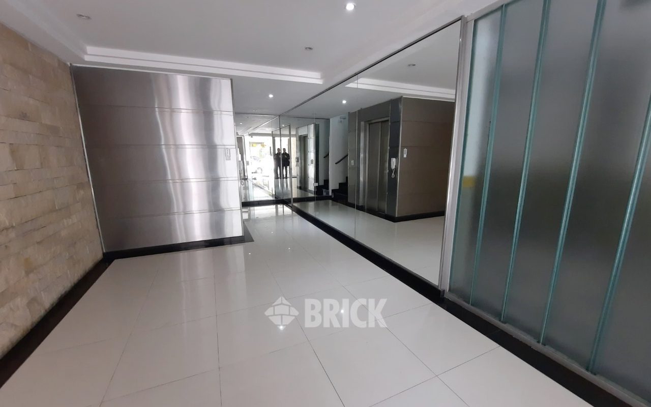 PARAGUAY al 3900 Piso 2 24