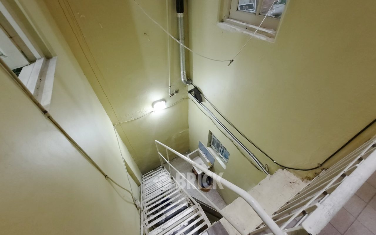 LAPRIDA al 1200 Piso PB 23