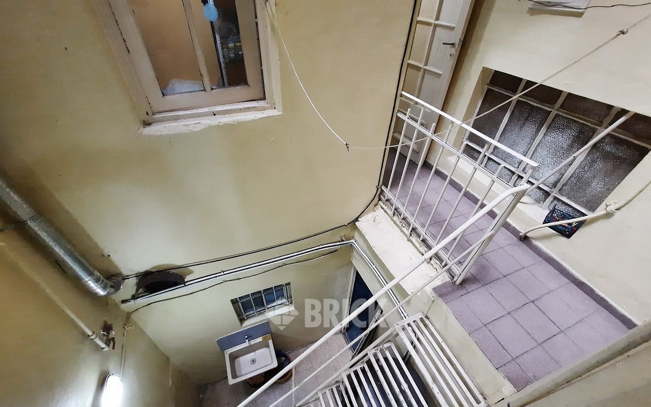 LAPRIDA al 1200 Piso PB 25