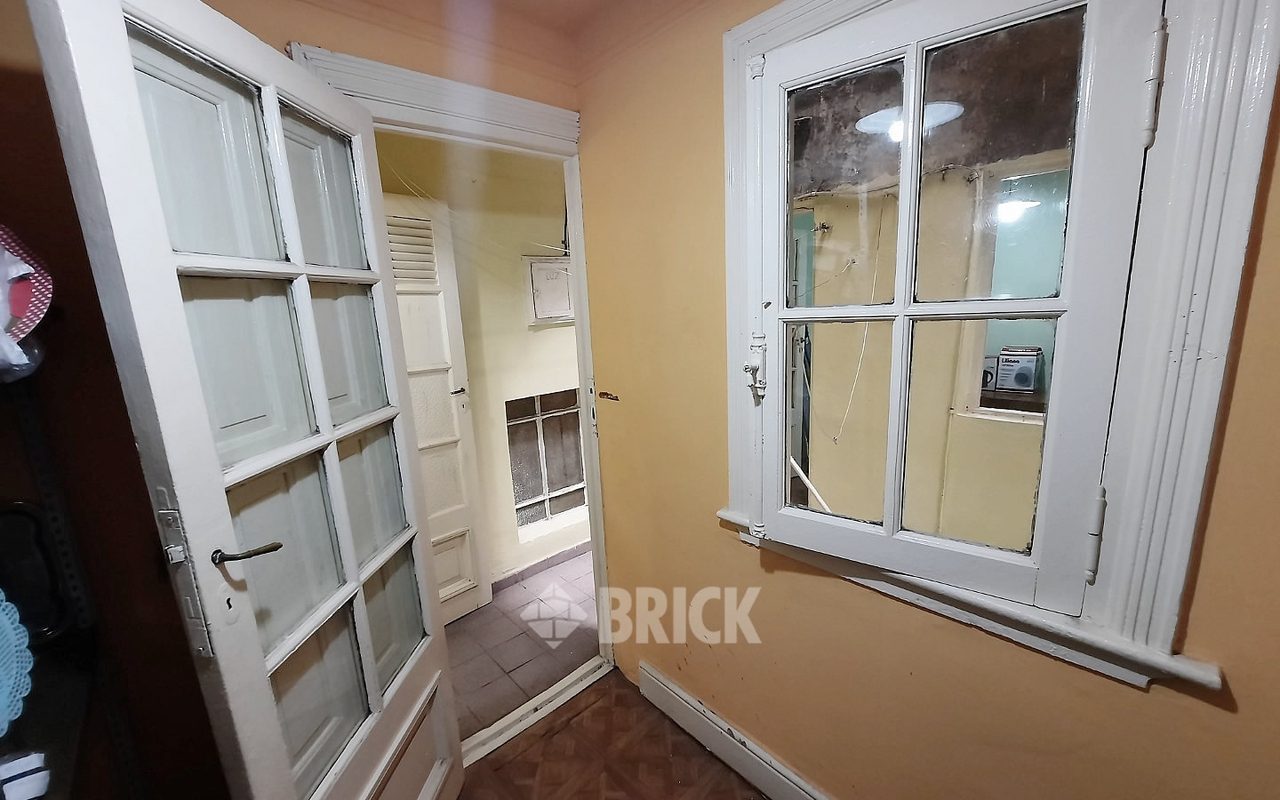 LAPRIDA al 1200 Piso PB 27