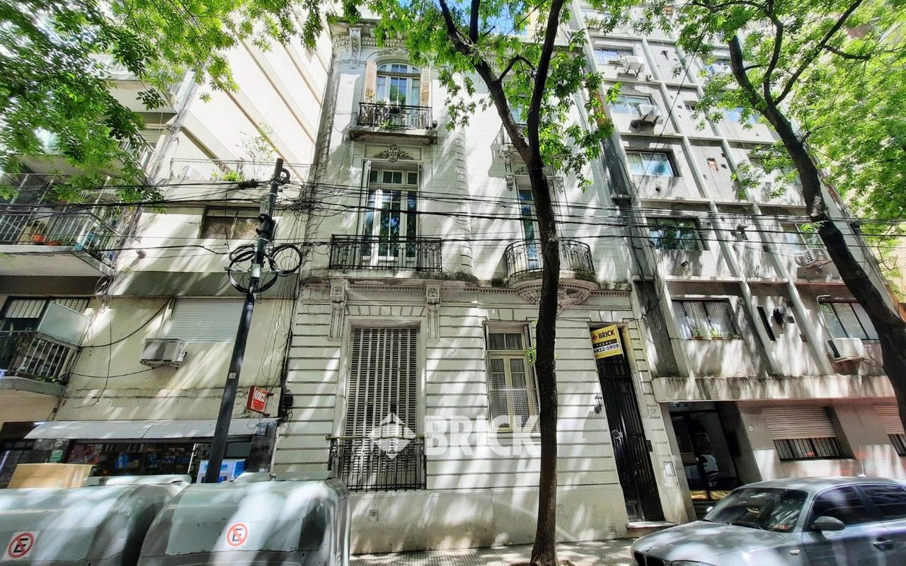 LAPRIDA al 1200 Piso PB 31