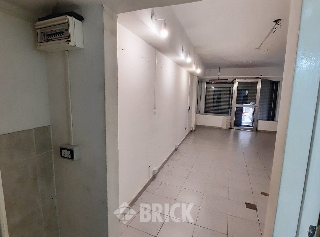 SARMIENTO al 1500 13