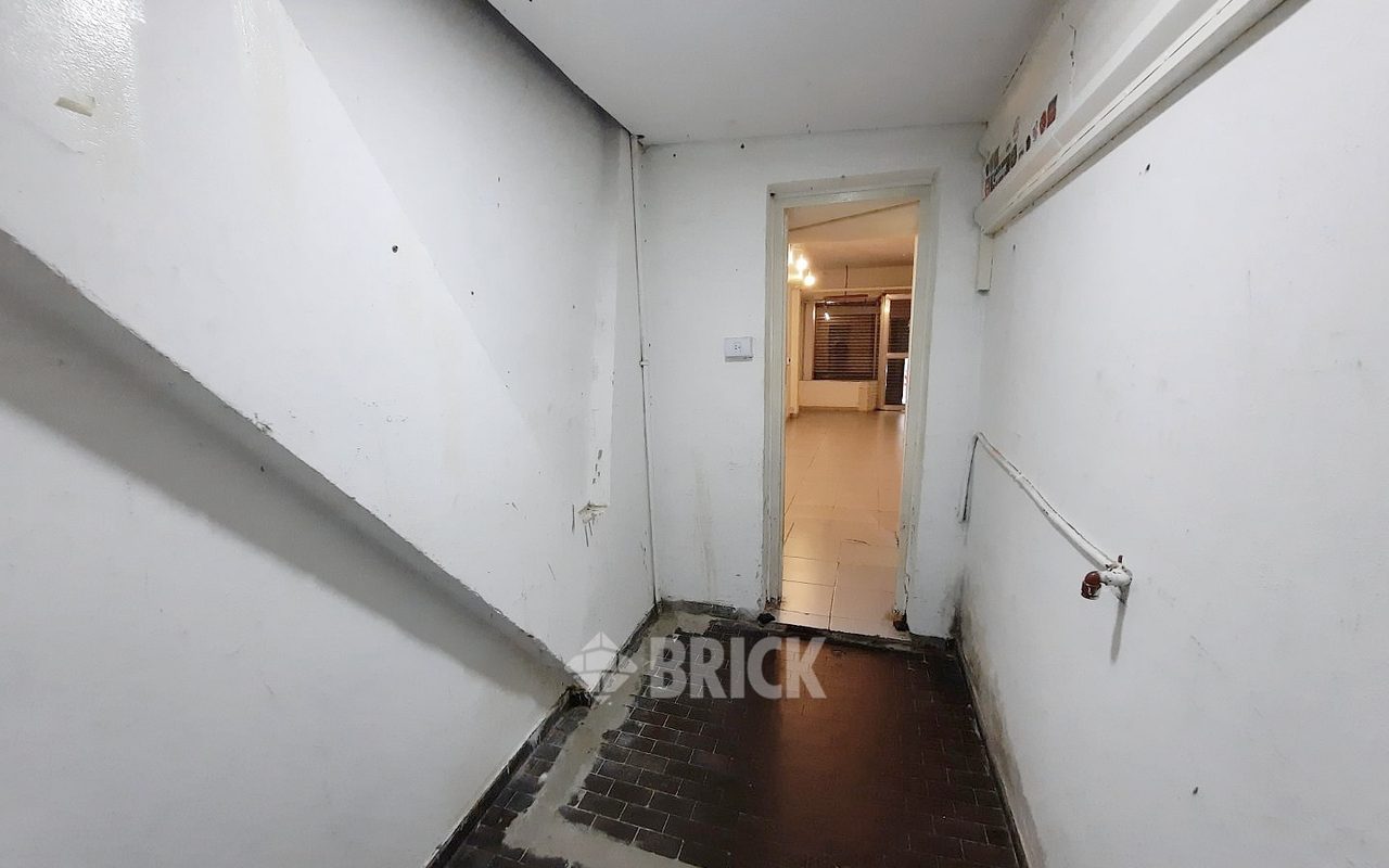 SARMIENTO al 1500 17