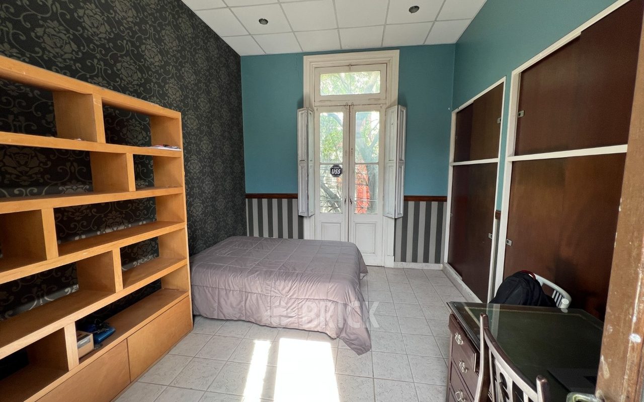 ALBERDI, JUAN B., AV. al 3200 Piso 1 11