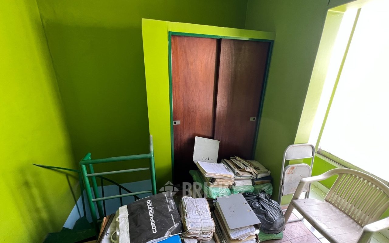 ALBERDI, JUAN B., AV. al 3200 Piso 1 30