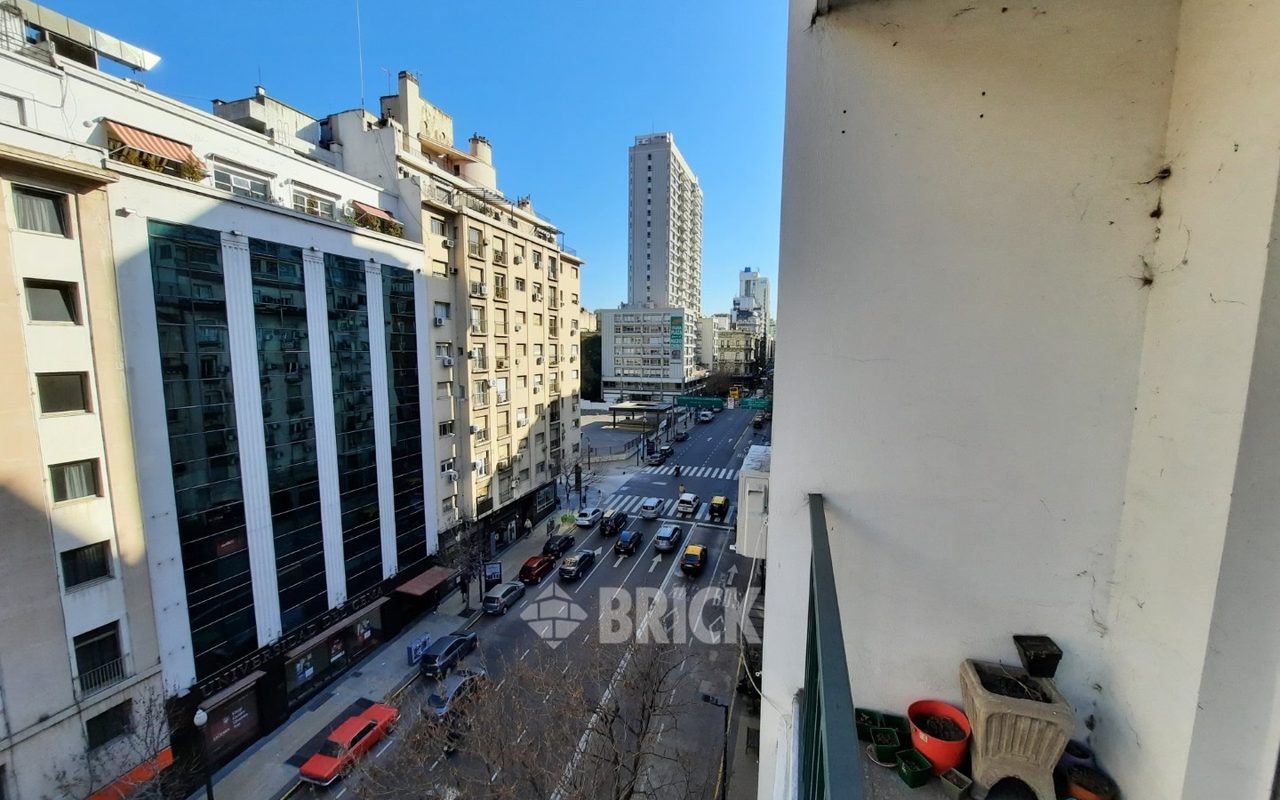 CORDOBA, AV. al 300 Piso 6 12