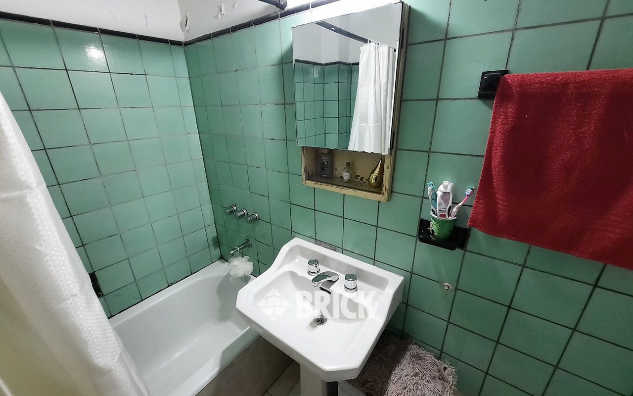 CORDOBA, AV. al 300 Piso 6 13