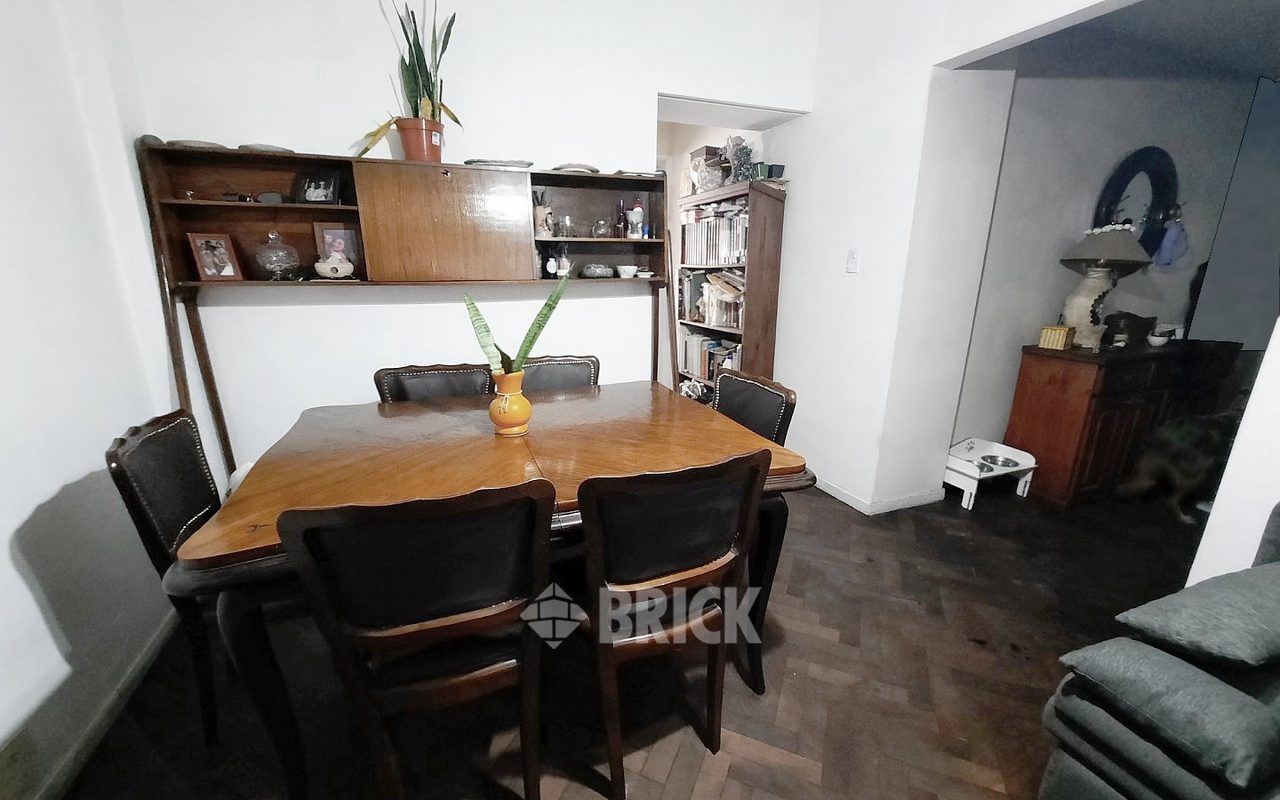 CORDOBA, AV. al 300 Piso 6 5