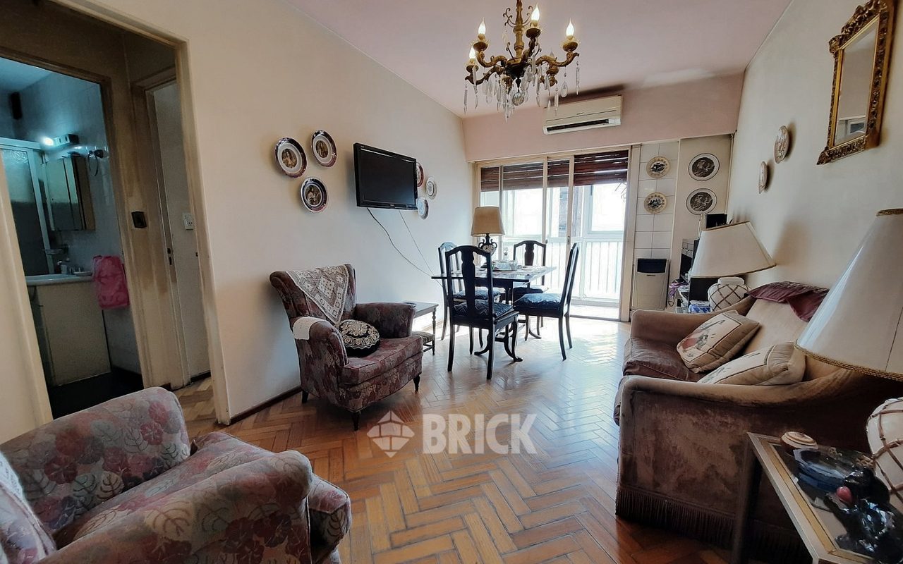 MITRE, BARTOLOME al 1100 Piso 6 1