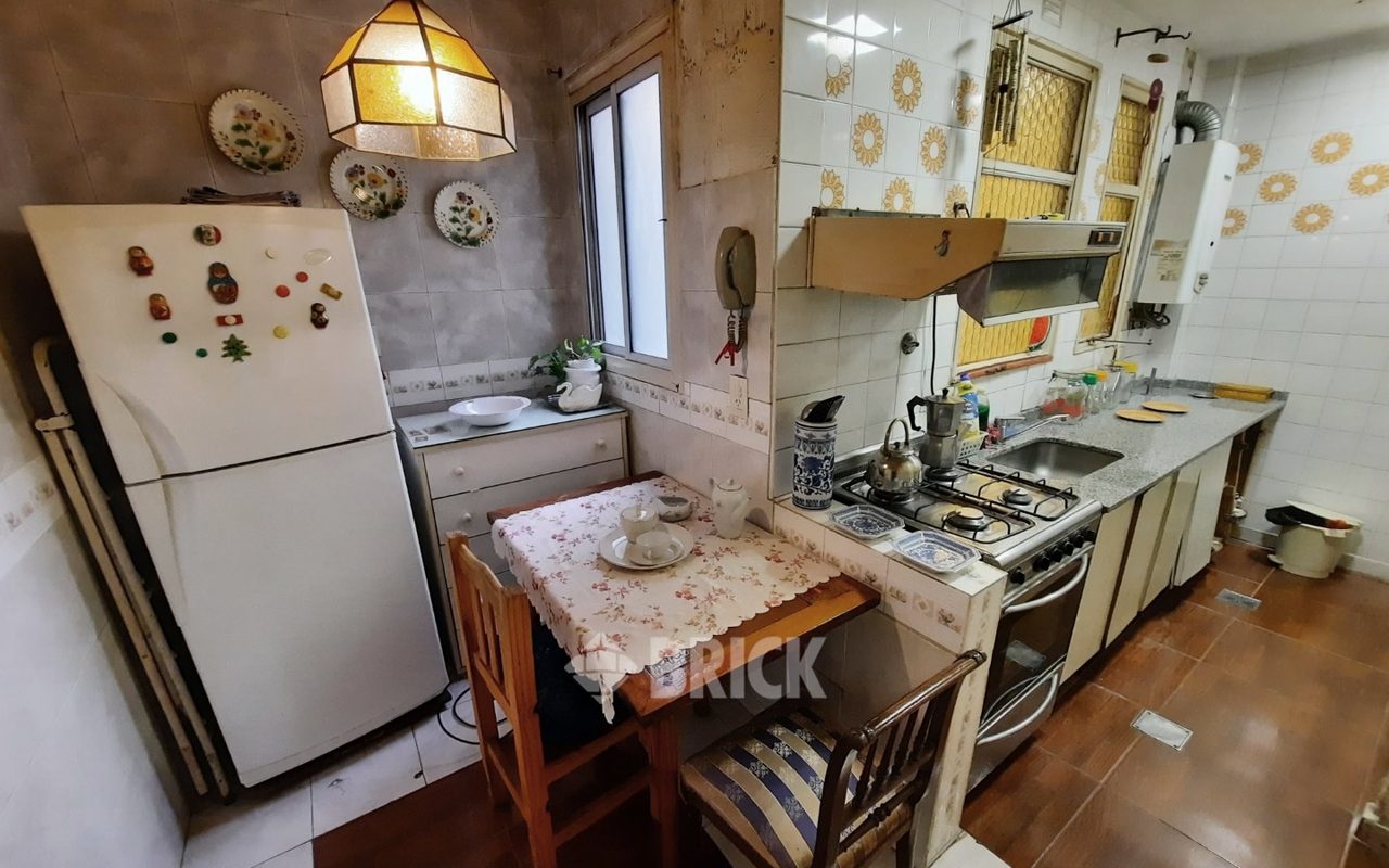 MITRE, BARTOLOME al 1100 Piso 6 18