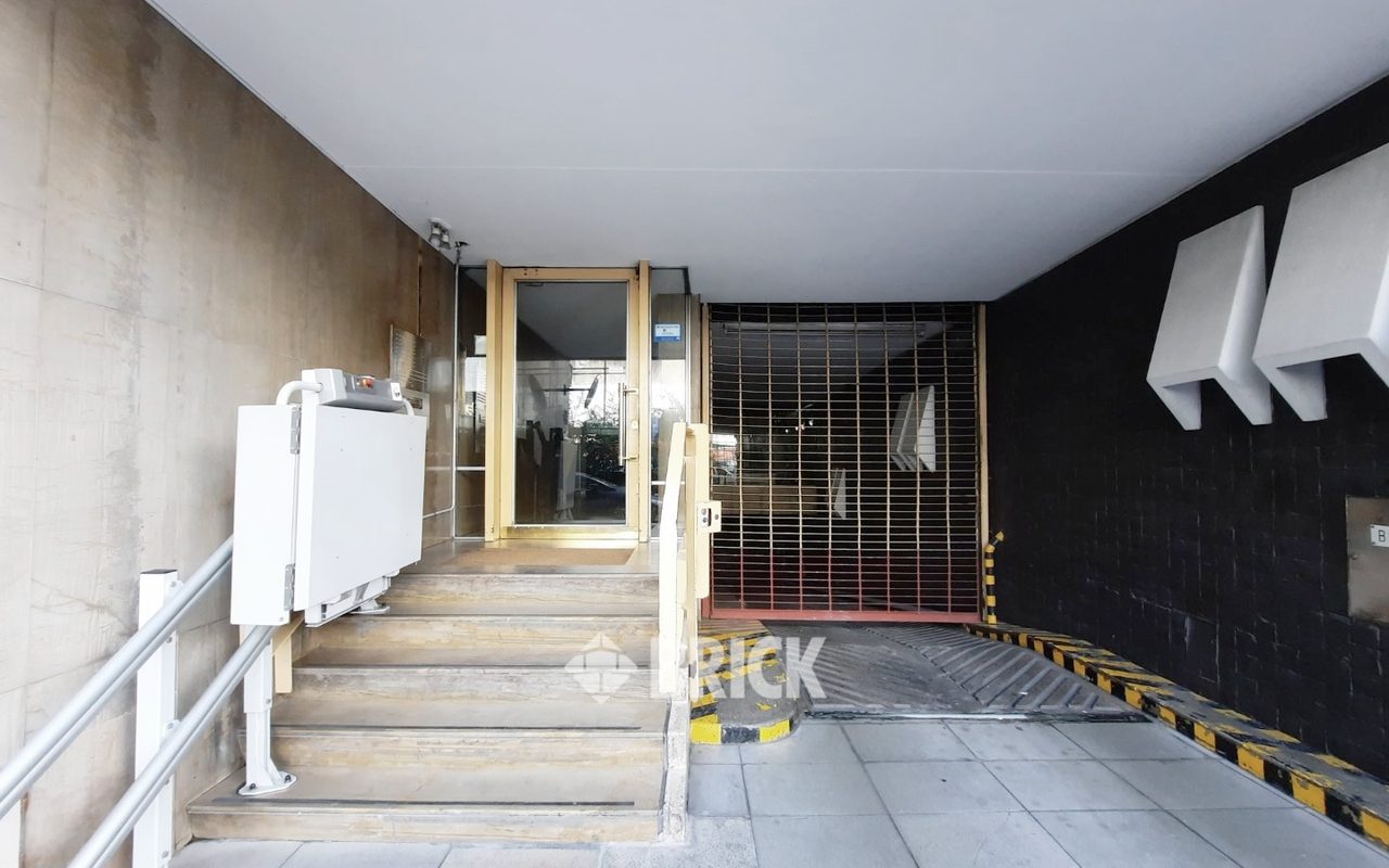 MITRE, BARTOLOME al 1100 Piso 6 25