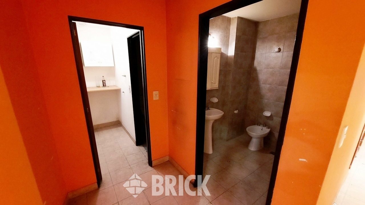 LAPRIDA al 1200 Piso PB 14