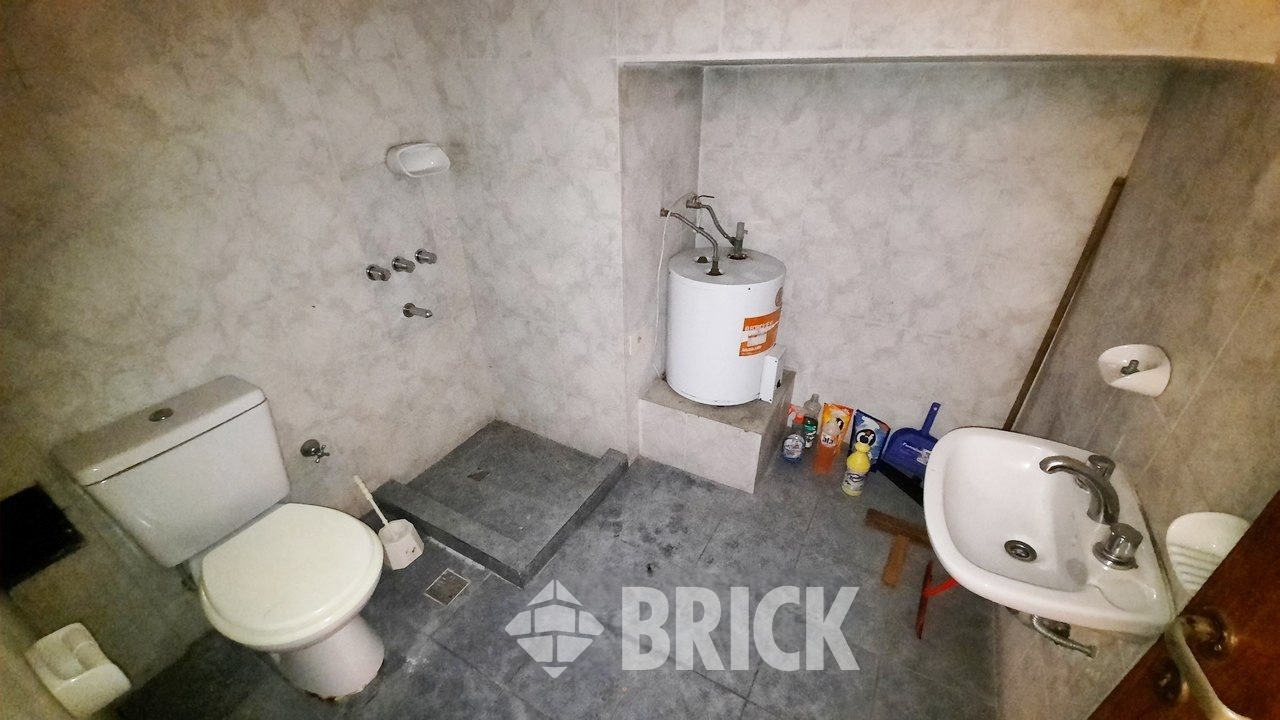 LAPRIDA al 1200 Piso PB 17