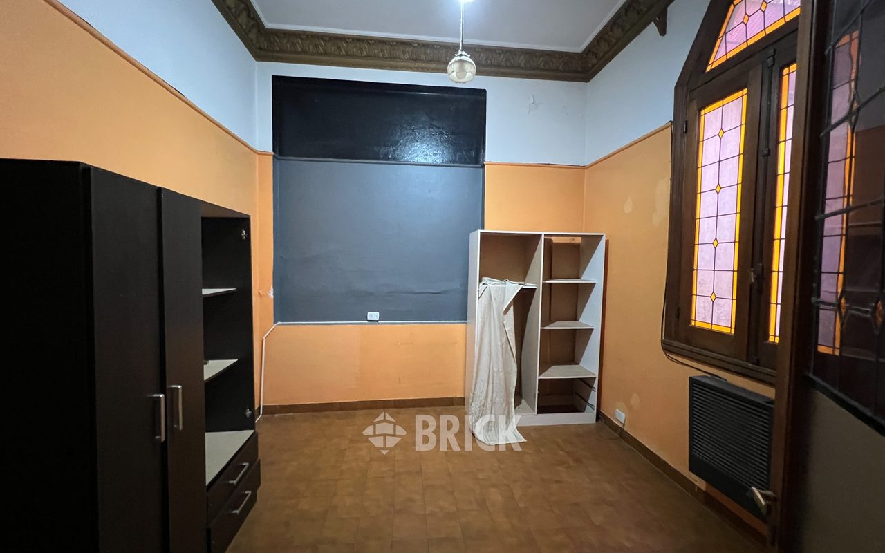 BACACAY al 2500 Piso PB 11